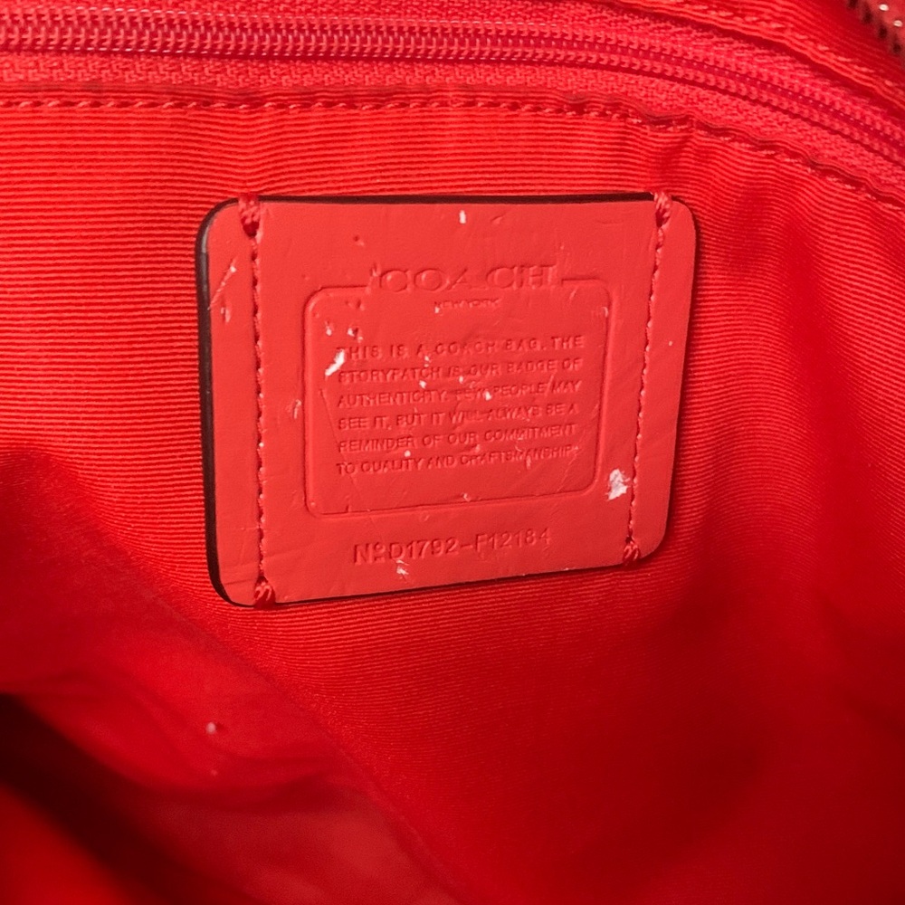 Coach Coral Pebbled Leather Turn Lock Town Tote D1792-F12184 - Picture 13 of 13